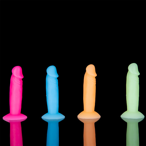 Addiction - Silly Willy - Silicone dildo - Glow in the dark - FeelGoodStore UK